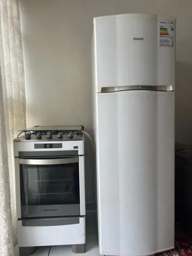 Vendo geladeira e fogão