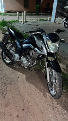 Titan 160 em perfeito estado