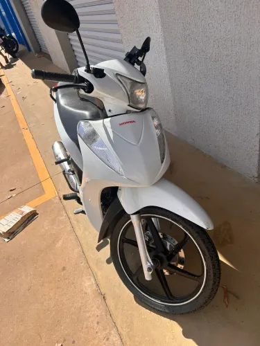 Honda biz 125 EX 2015 COMPLETA