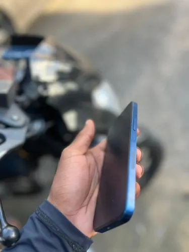 iPhone 12