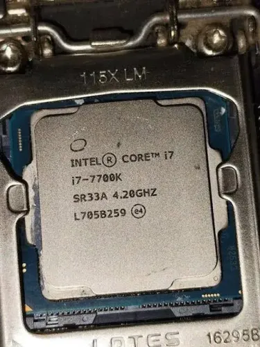 Kit Processador I7 7700k e Placa Mãe H170 gaming 3 DDR4