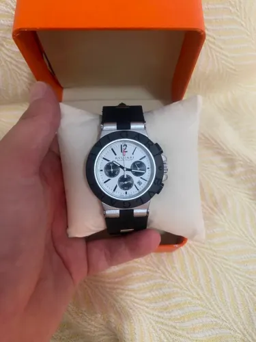 Relógio bvlgari 