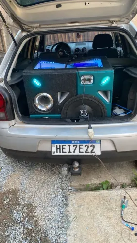 Som Automotivo Durok montado