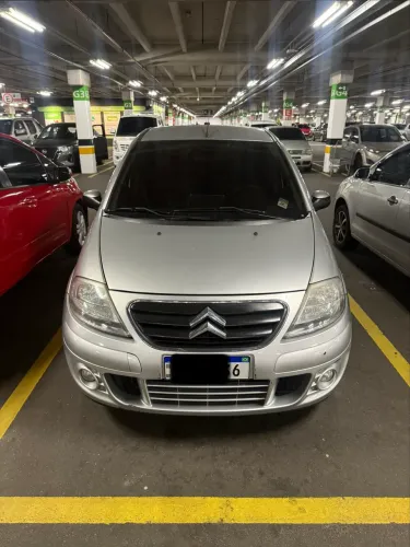Citroen C3 Exclusive 1.4 Flex 8V 5P 2011