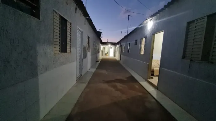Aluga-se Kits de 1 e 2 Quartos na QD 09 do Jardim Barragem 1 em Aguas Lindas GO
