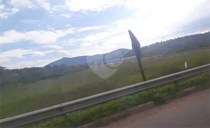 Área de Terra à venda em Centro - SP