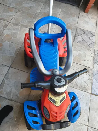 vendo carrinho infantil menino, em perfeito estado