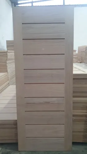 PORTA DE MADEIRA MACIÇA TAUARI BBB