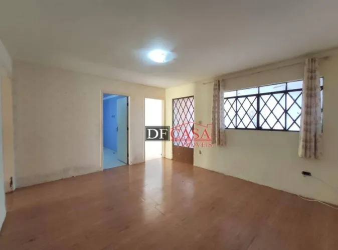Casa com 3 dormitórios para alugar, 230 m² por R$ 3.000,00/mês - Itaquera - São Paulo/SP