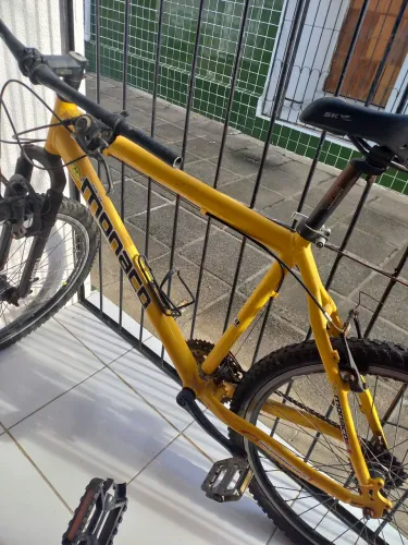 Bicicleta a venda