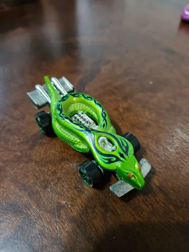 Carrinho Hot Wheels Cobra Snake 1985 