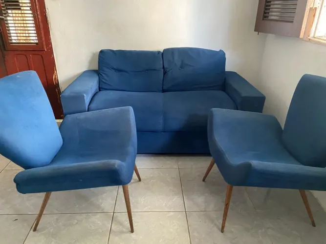 Sofá com 2 poltronas