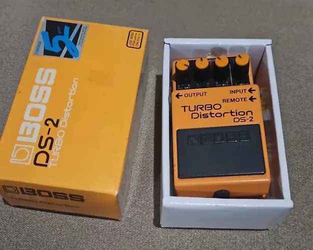 Boss DS-2 