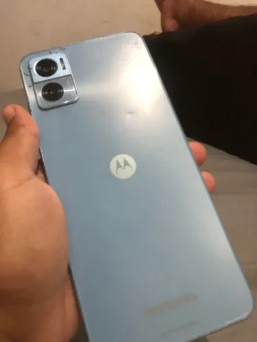 Vende-se esse celular moto e22