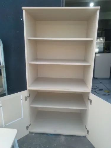 Vendo balcão para casa ou escritório madeira revestida impermeável hiper resistente