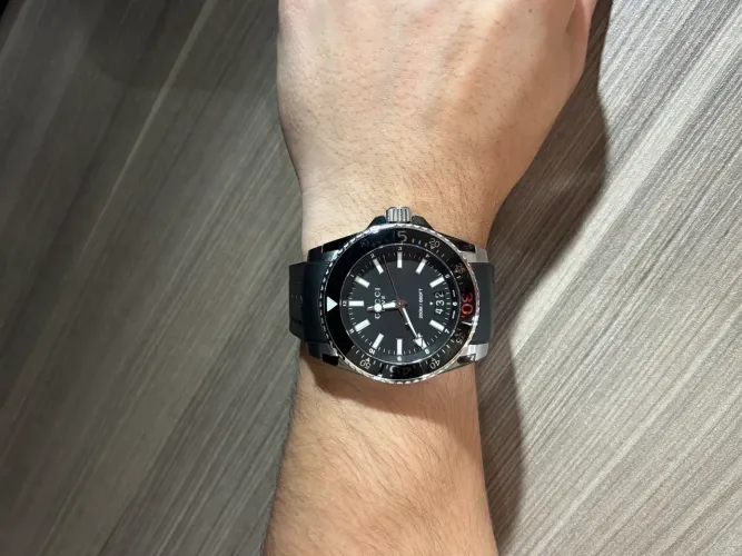 Relógio Gucci dive 45mm