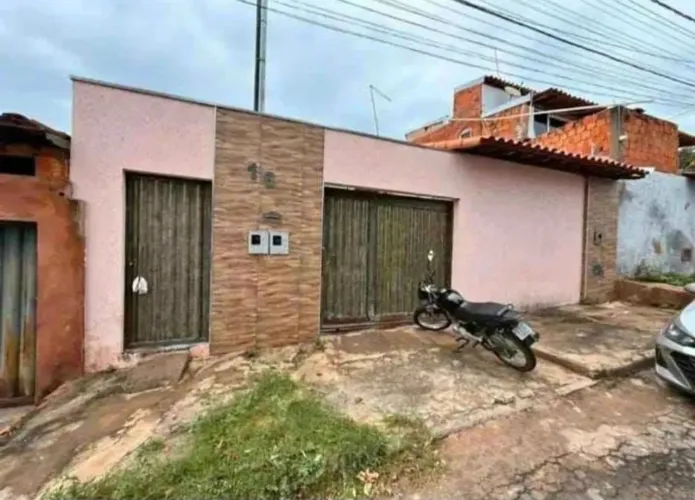 CASA NO BAIRRO NOVA CIDADE 