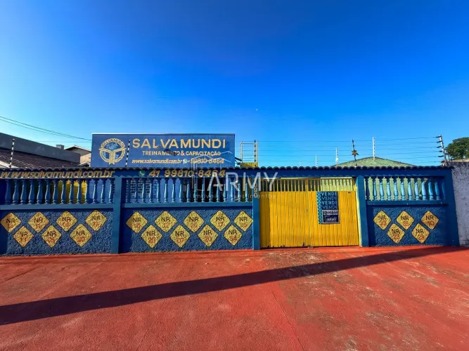 CASA COMERCIAL NA RUA EXPEDICIONÁRIOS CAMPO GRANDE PARANAGUÁ PARANÁ