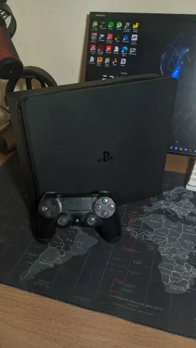 Playstation 4 Slim