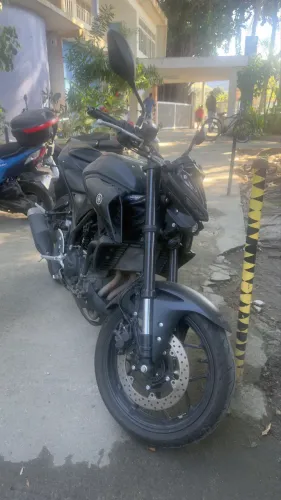 MT03 moto Yamaha 