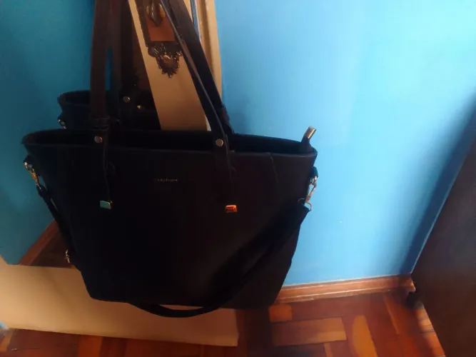 Bolsa preta grande elegante
