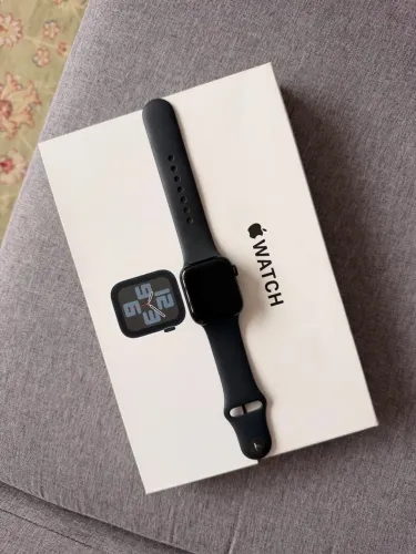 Apple Watch SE - 100% conservado