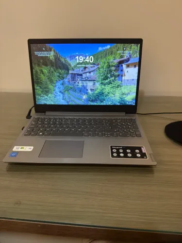 Notbook Lenovo s145