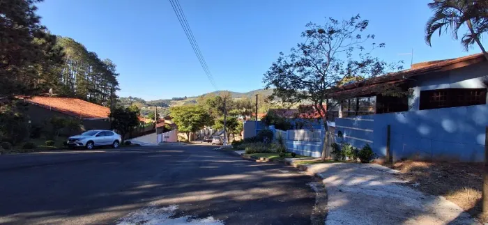 Terreno 840m2 - Centro de Serra Negra S.P