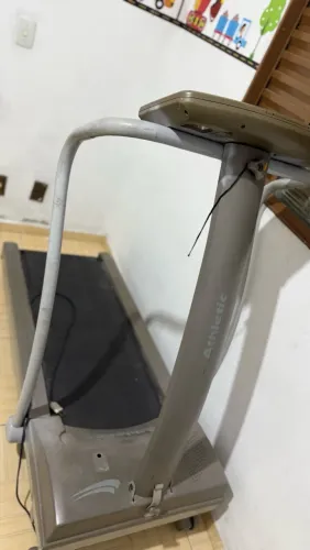 VENDO ESTEIRA ELÉTRICA