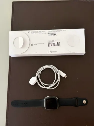 Apple Watch SE 2 STARLIGHT 44 mm