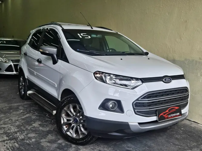 Ford Ecosport Freestyle 1.6 16V Flex 5P 2015