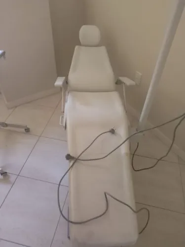 Cama hospitalar mais aparelho de rx