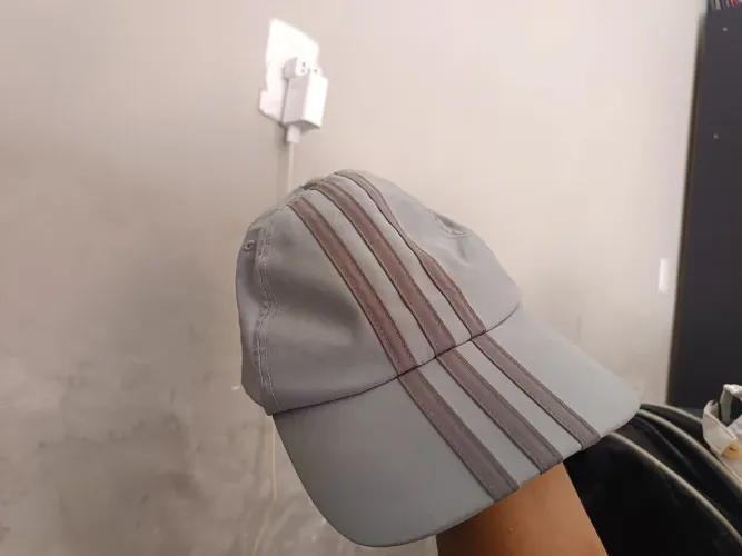 Boné Adidas original 