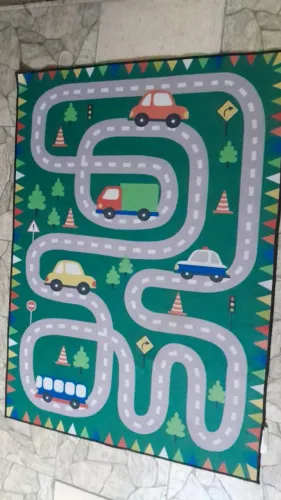 Tapete infantil pista de carrinhos