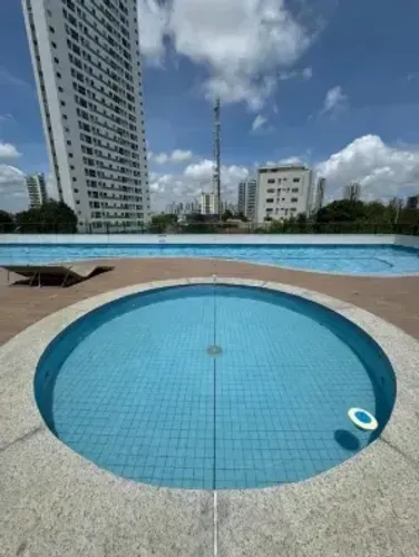 Apartamento á venda com 4 Quartos - sendo 2 suítes, 140m² - Ilha do Retiro!