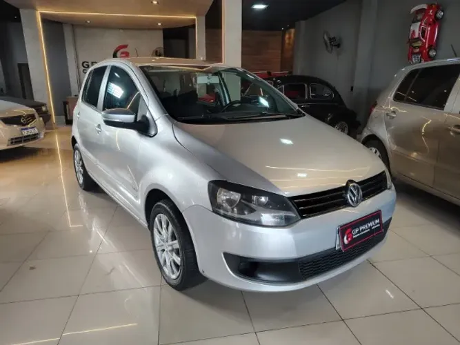 Volkswagen Fox 1.0 MI Total Flex 8V 5P 2014