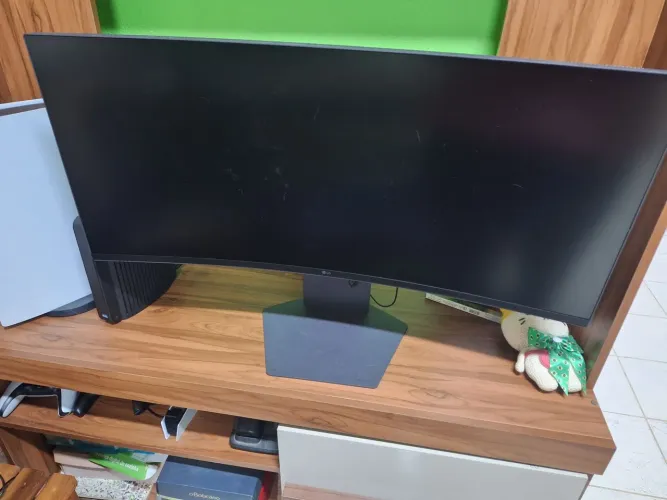 LG ULTRAGEAR 34'