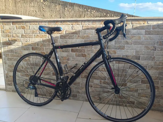 Bicicleta Speed Trek