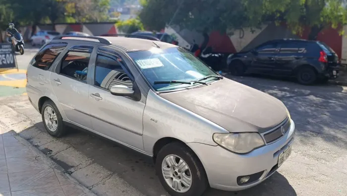 Fiat Palio Weekend ELX 1.3 MPI Flex 8V 4P 2005