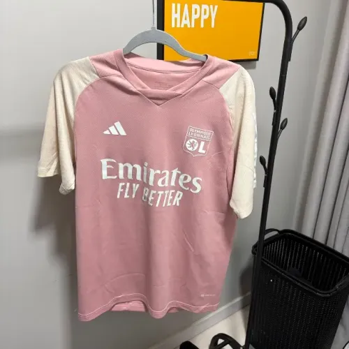 camiseta lyon olympique lyonnais rosa claro