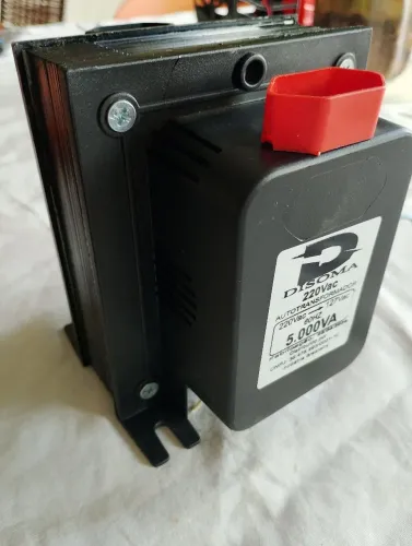 Auto Transformador 5000VA Bivolt