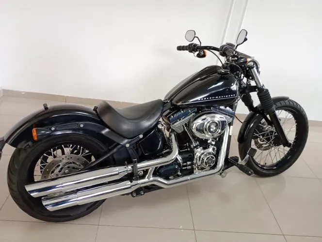Harley Davidson Blackline 