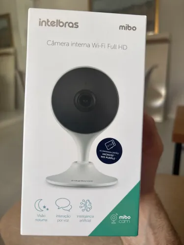 Câmera Inteligente Full HD Compatível com Alexa IM3C com MicroSD 32GB Intelbras