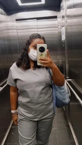 Acompanhante hospitalar e home care