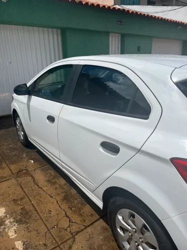 Chevrolet Onix JOY Hatch 1.0 8V Flex Mec. 4P 2019