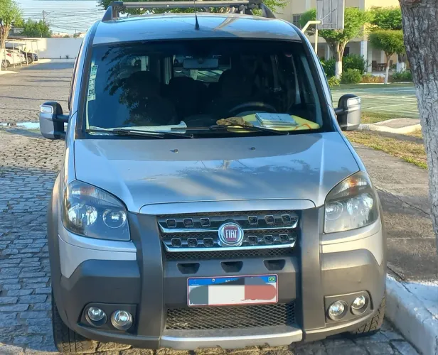 Fiat Doblo Adv/adv Tryon/locker 1.8 Flex 2013