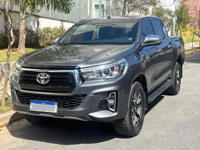 Toyota Hilux CD SRX 4X4 2.8 TDI 16V Diesel Aut. 2020