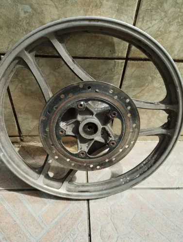 Roda dianteira CBX aero
