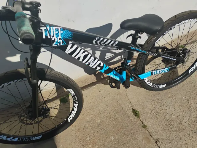 Bicicleta vinkg tuff X