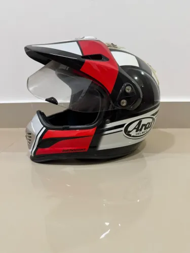 Capacete Arai Tour-X (off road)